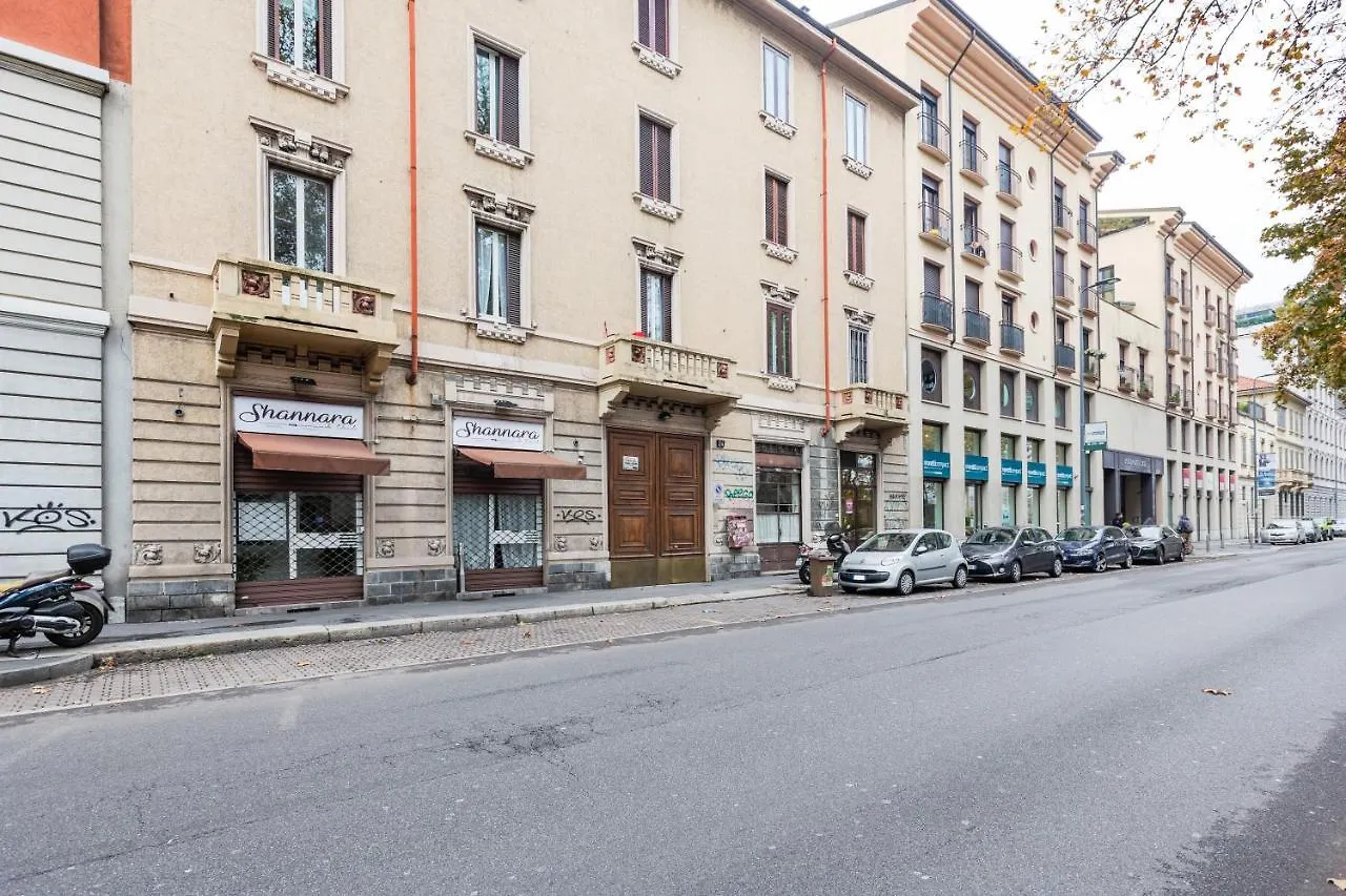 Apartment Stylish Loft Porta Romana Milan Italy